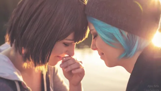 Pricefield(Chloe x Max)-Golden.