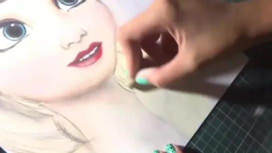 Speed Drawing:Elsa of Frozen by Diana Diaz