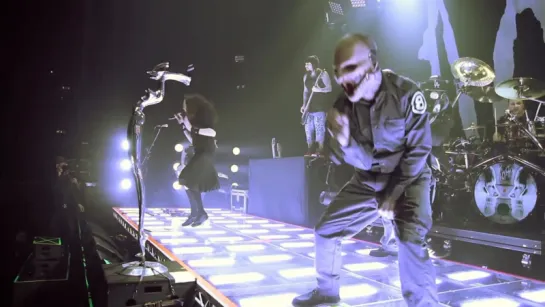 Korn - Sabotage Featuring Slipknot live in London 2015