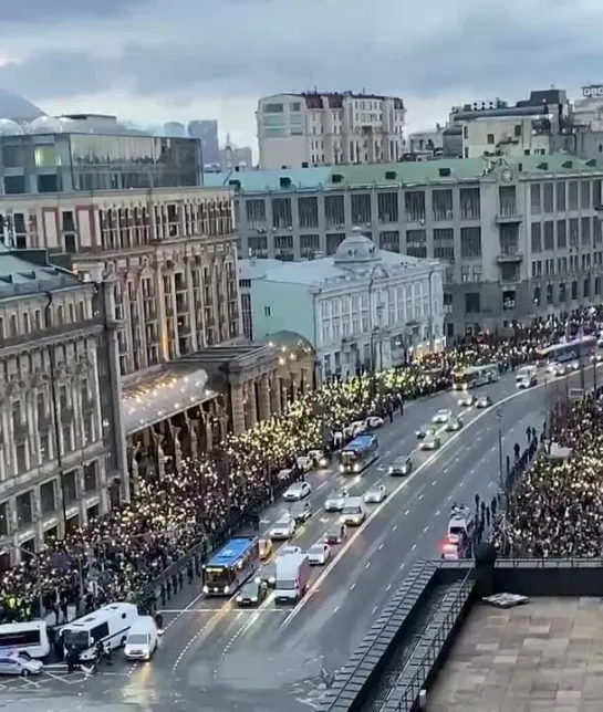 Видео от Xul Kalabhairava