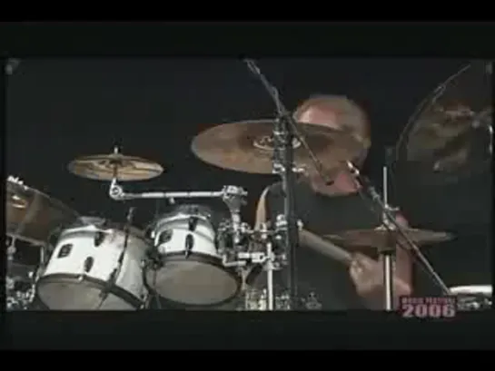 Jeff Beck and Vinnie Colaiuta-Stratus