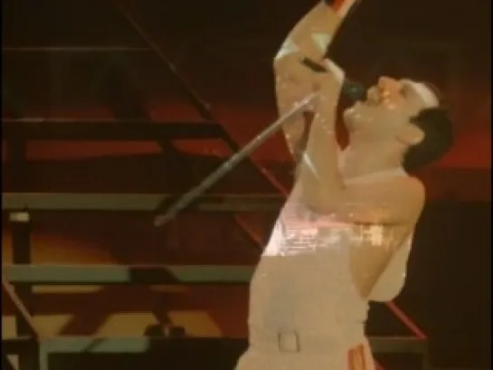 QUEEN - Who Wants To Live Forever