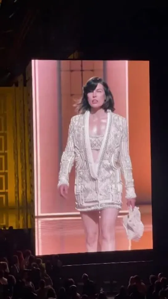 Milla Jovovich Balmain 2021