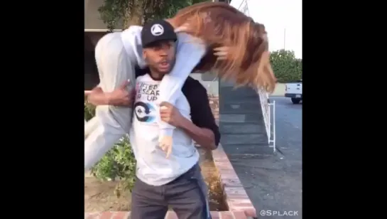 When your ex tries to hug you in public Pt. 2(Nigga Vine)