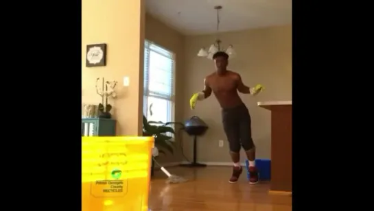 When you try to be cool but fail (Nigga Vine)