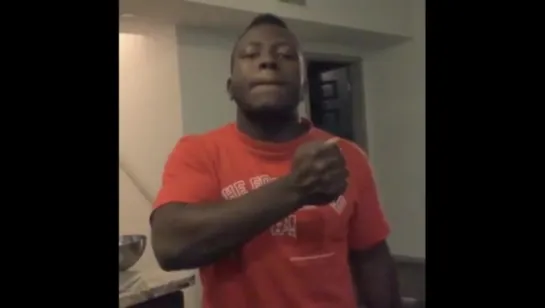 when no one paying attention to yo homie but you (Nigga Vine)