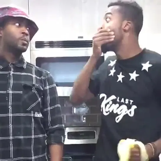 Everytime we eat bananas (Nigga Vine)