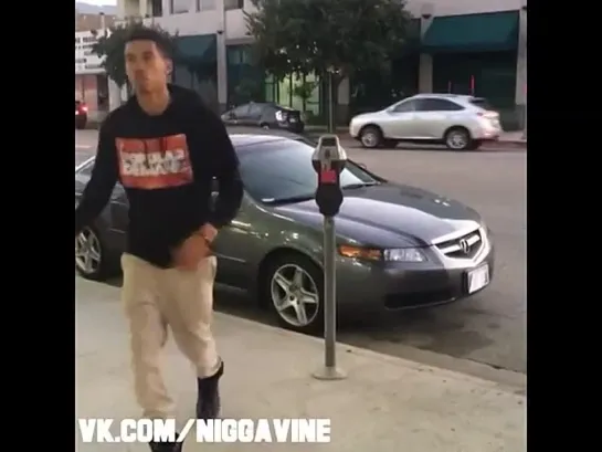 The second you forget to put money in the meter (Nigga Vine)