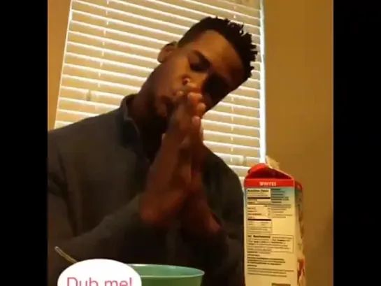 WHEN YOU SITTIN AT DA TABLE WIT GRANDMA AND FORGET TO SAY GRACE (Nigga Vine)