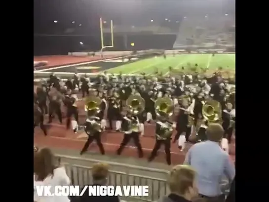 High af at the game (Nigga Vine)