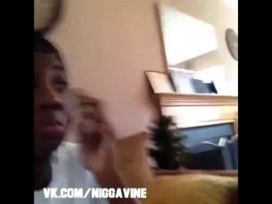 When that special someone hangs up on you (Nigga Vine)