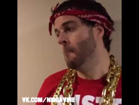 When your friends talk crap about something you like (Nigga Vine)