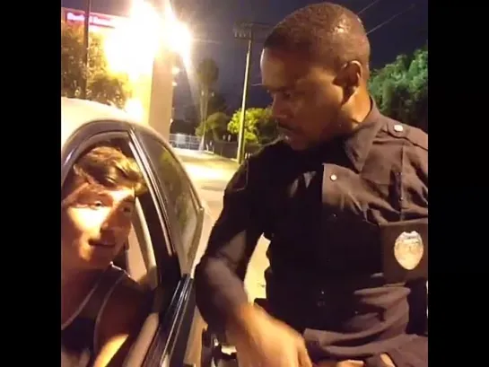 NEVER talk back to Officer Bobby Johnson (Nigga Vine)