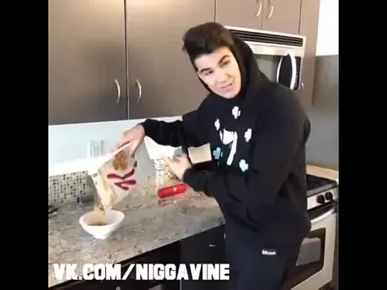 Ain't nobody want that wack ass cereal (Nigga Vine)