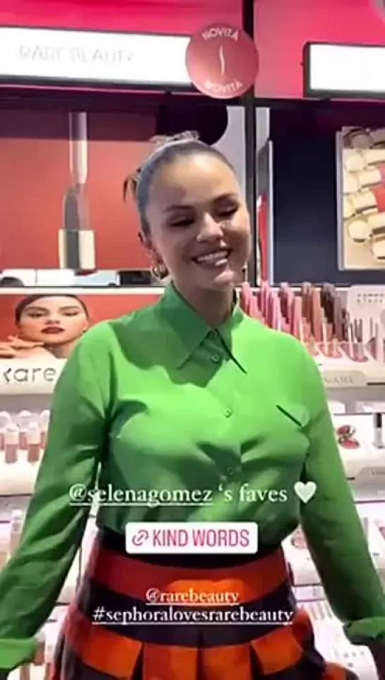 Selena Gomez at the Sephora in Milan.