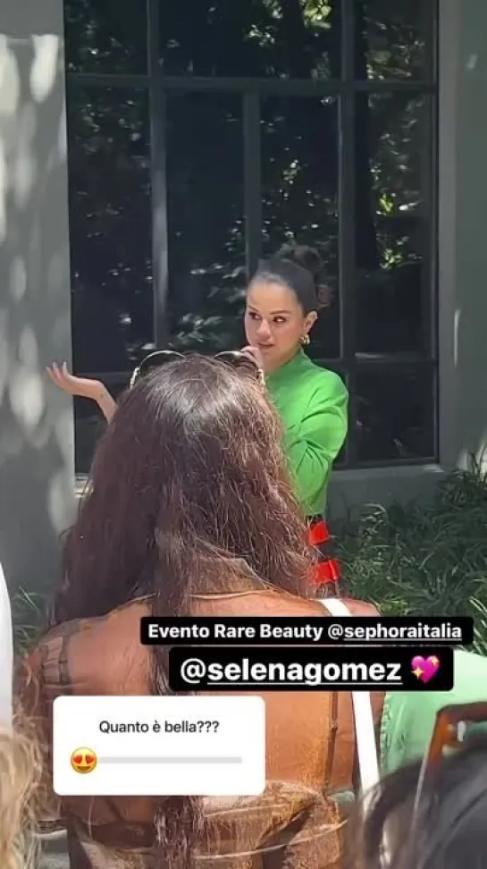 Selena Gomez lors d’un événement Rare Beauty, en Italie. (11/07)