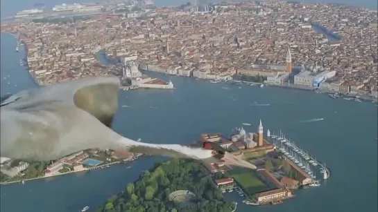 Flying Cranes.Amazing Video of How Birds Fly South