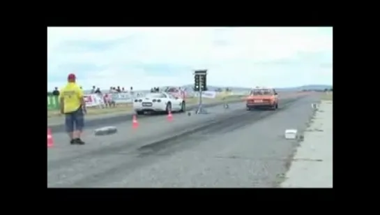 Chevrolet Corvette vs ВАЗ 2107