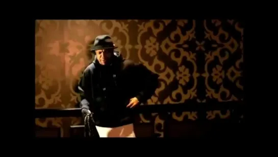 Three 6 Mafia feat. Tiësto - Feel It (Official Music Video)