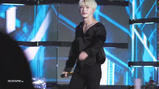 [VK][191011] MONSTA X fancam - Fallin (Wonho focus) @ Changwon K-Pop World Festival 2019