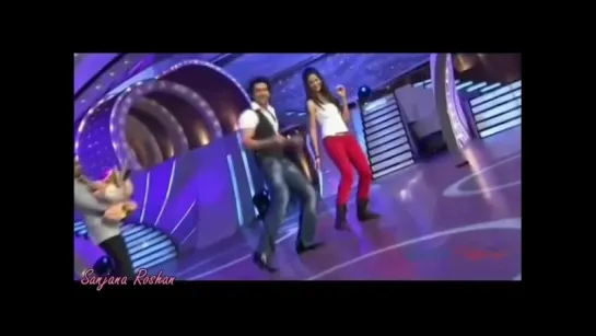 Hrithik  Katrina dancing on Jee Le song