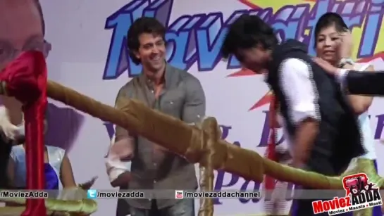 Hrithik Roshans Live Performance On Raghupati Raghav Song @ Dandiya !