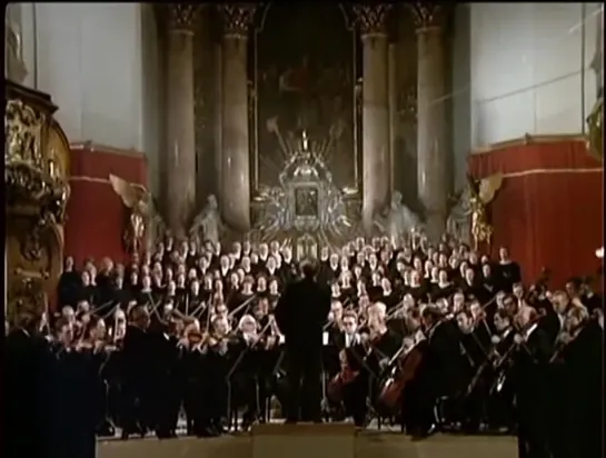 Karl Böhm,Sinfónica De Viena - Requiem de Mozart - Lacrimosa (2008)