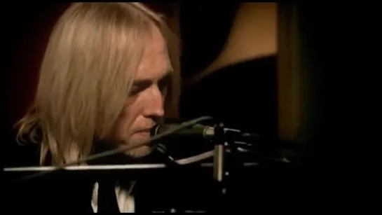 Tom Petty and The Heartbreakers - Money Became King (2002)