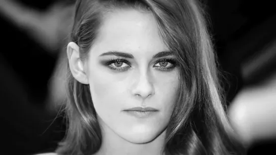 Kristen Jaymes Stewart 24 years in 20 seconds