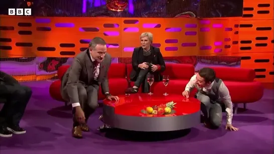 Classic GOLDEN moments from 500 episodes of The Graham Norton Show [Русские субтитры]