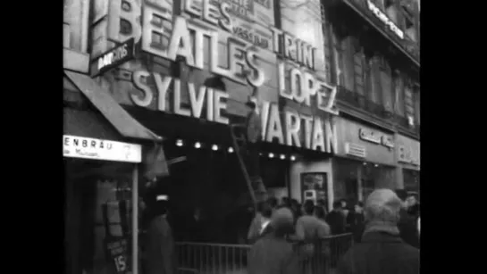 Fans in Line / Olympia, Paris, France (16.001.1964)