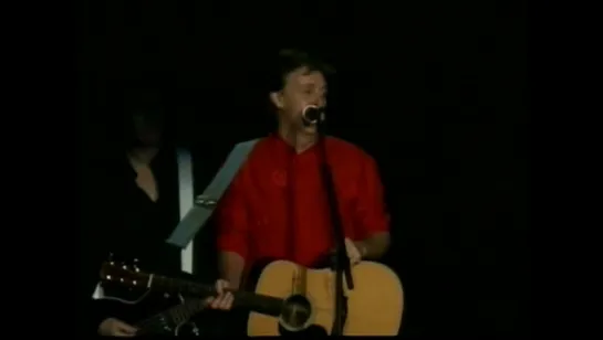 Paul McCartney – Yellow Submarine (15/36) Live in Madrid (30.05.2004)