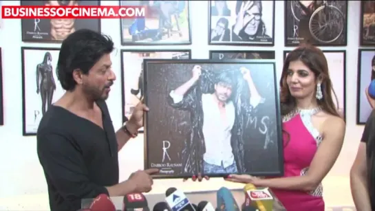 Shah Rukh Khan Speaks About His Glamorous Photoshoot At Dabboo Ratnanis Calendar Launch!