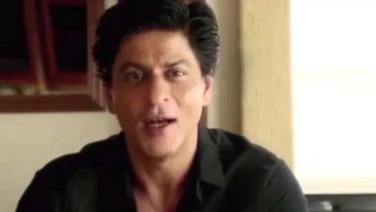 Shahrukh Khan Greets EID MUBARAK For His Fans