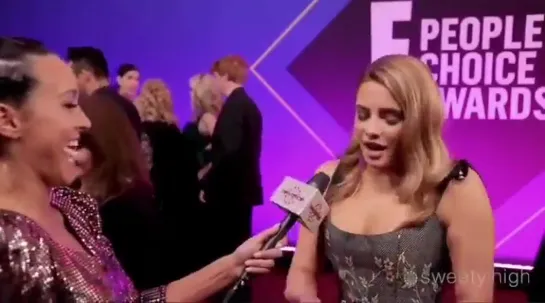 Jo getting interviewed by @sweetyhigh at the PCA’s. 2 - - Interviewer Who’s your ultimate