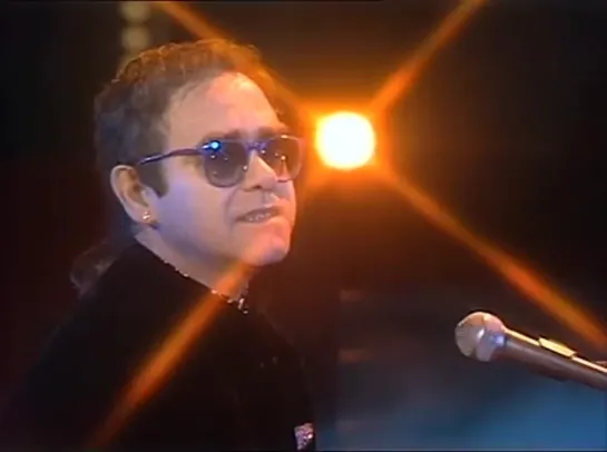 Elton John - Cry To Heaven • TopPop