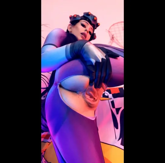 Alice Bong - Widowmaker Anal Snap Vid (AliceBong) Amateur Teen Russian Русская Анал Gape Cosplay Косплей Роковая Вдова Overwatch