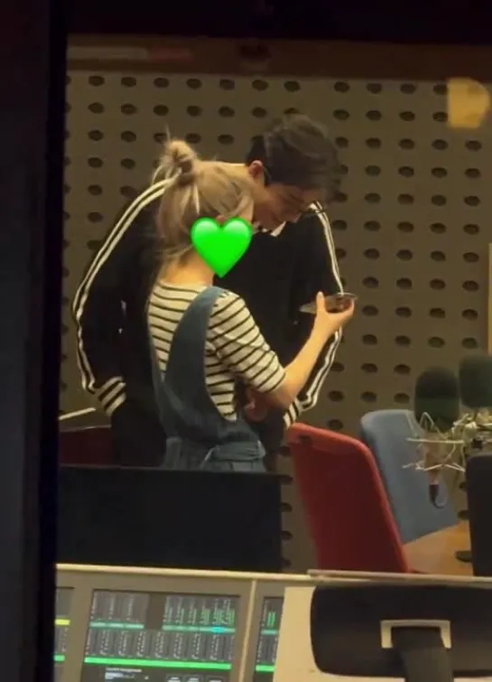 240429 DAY6 Kiss The Radio