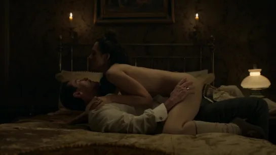 Emanuela Postacchini Nude (covered) - The Alienist s01e01 (2018) HD 1080p Watch Online / Эмануэла Постаккини - Алиенист