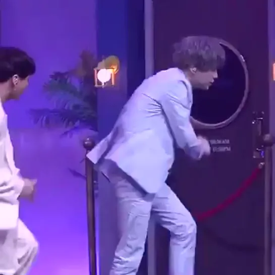 yoonkook [mcountdown comeback special stage: boy with luv]