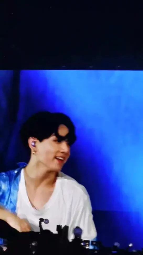 yoonkook [ly tour 07/04/19]