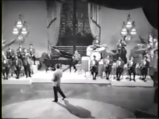 Glen Gray & The Casa Loma Orchestra (1942)