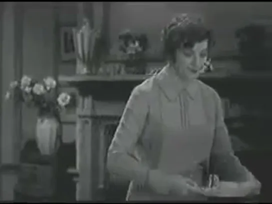 Fanny Brice-Cooking Breakfast For The One I Love (1930)