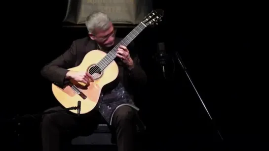 Dimitris Kotronakis plays Balalaika by Štěpán Rak