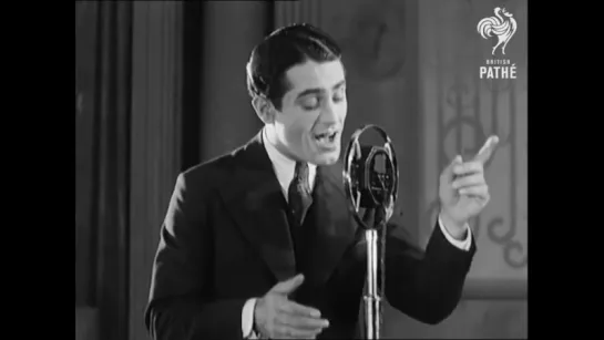 Al Bowlly - Melancholy Baby (1934) - British Pathé