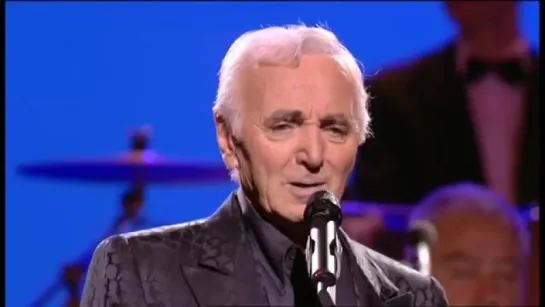 Charles Aznavour chante 'Les deux guitares' a l'Opera Garnier 2008