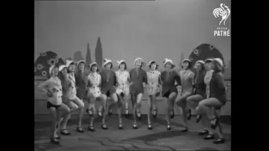 Embassy Dancers Issue Title - Back To The Front (1937)