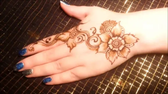 Floral Mehndi design