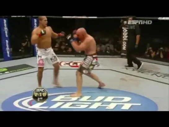 Santos vs Carwin