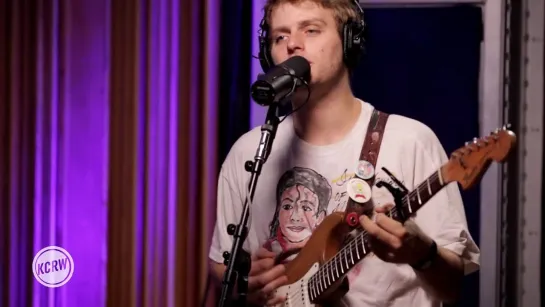 Mac Demarco - Let Her Go (Live at KCRW)